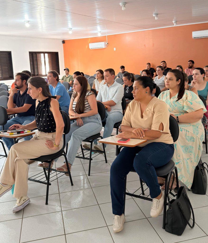 Fortalecendo a Governança: Prefeitura Promove Encontro de Controle Interno